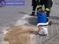 Hilfeleistung - Ölspur