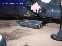 Hilfeleistung - Ölspur